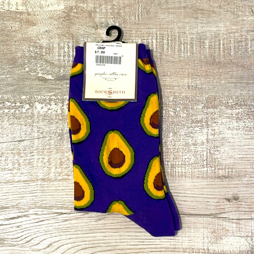 Avocado socks by Socksmith, W size 9-11, 1 pair